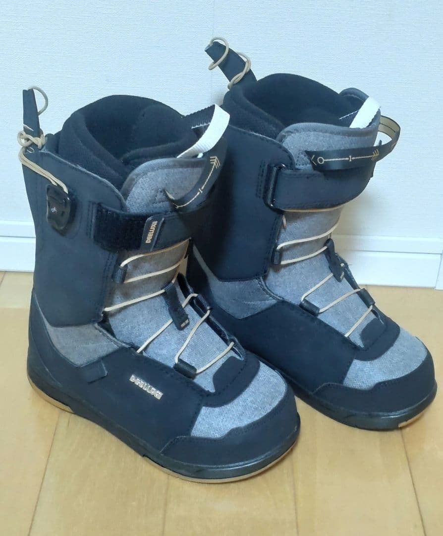 DEELUXE ディーラックス　スノーボードブーツ 23.5cm