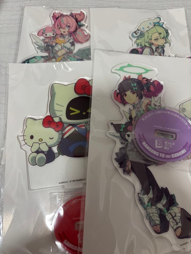 GIGO ゼンゼロ×サンリオ アクスタ - メルカリ