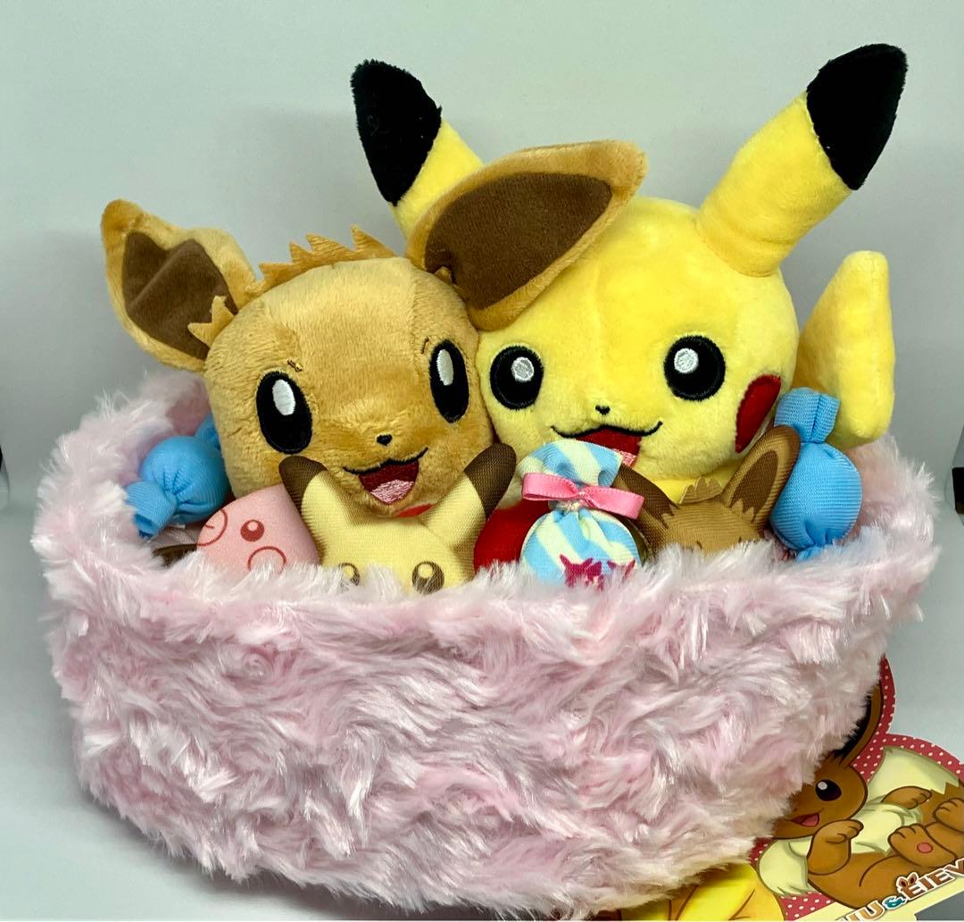 ポケモンセンター ぬいぐるみ シーズン ピカチュウ イーブイ 冬 ハート