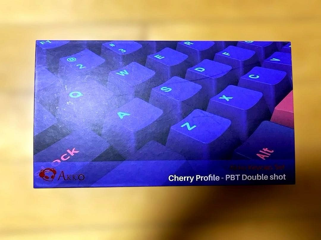 Akko cherry profile Neon キーキャップセット値下げ可能 - メルカリ