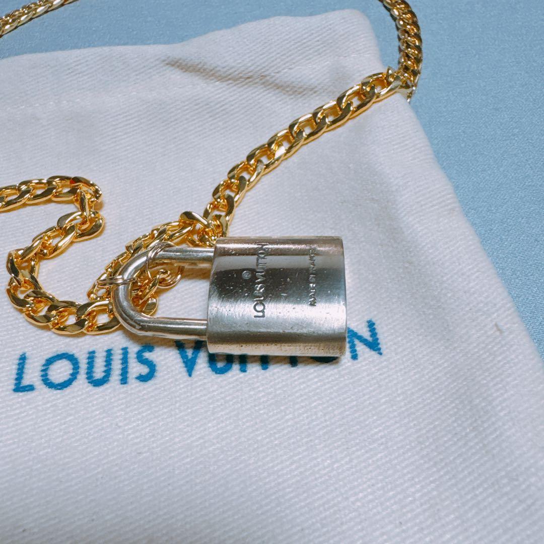 ルイヴィトン ネックレス パドロック カデナ チェーン付き 南京錠