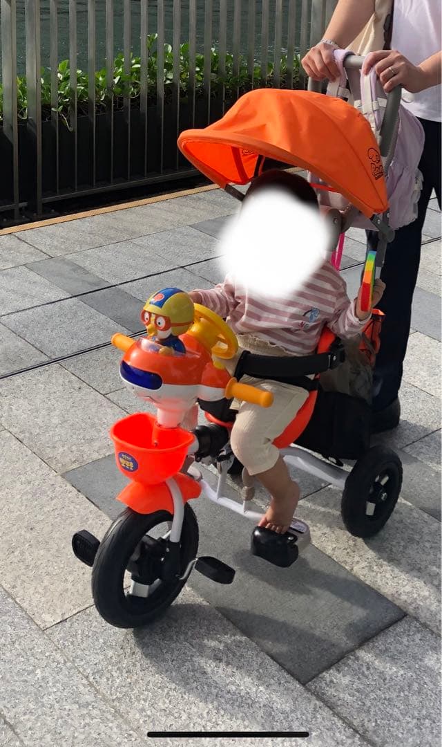 レア海外製 韓国ポロロ 三輪車 日よけ付き