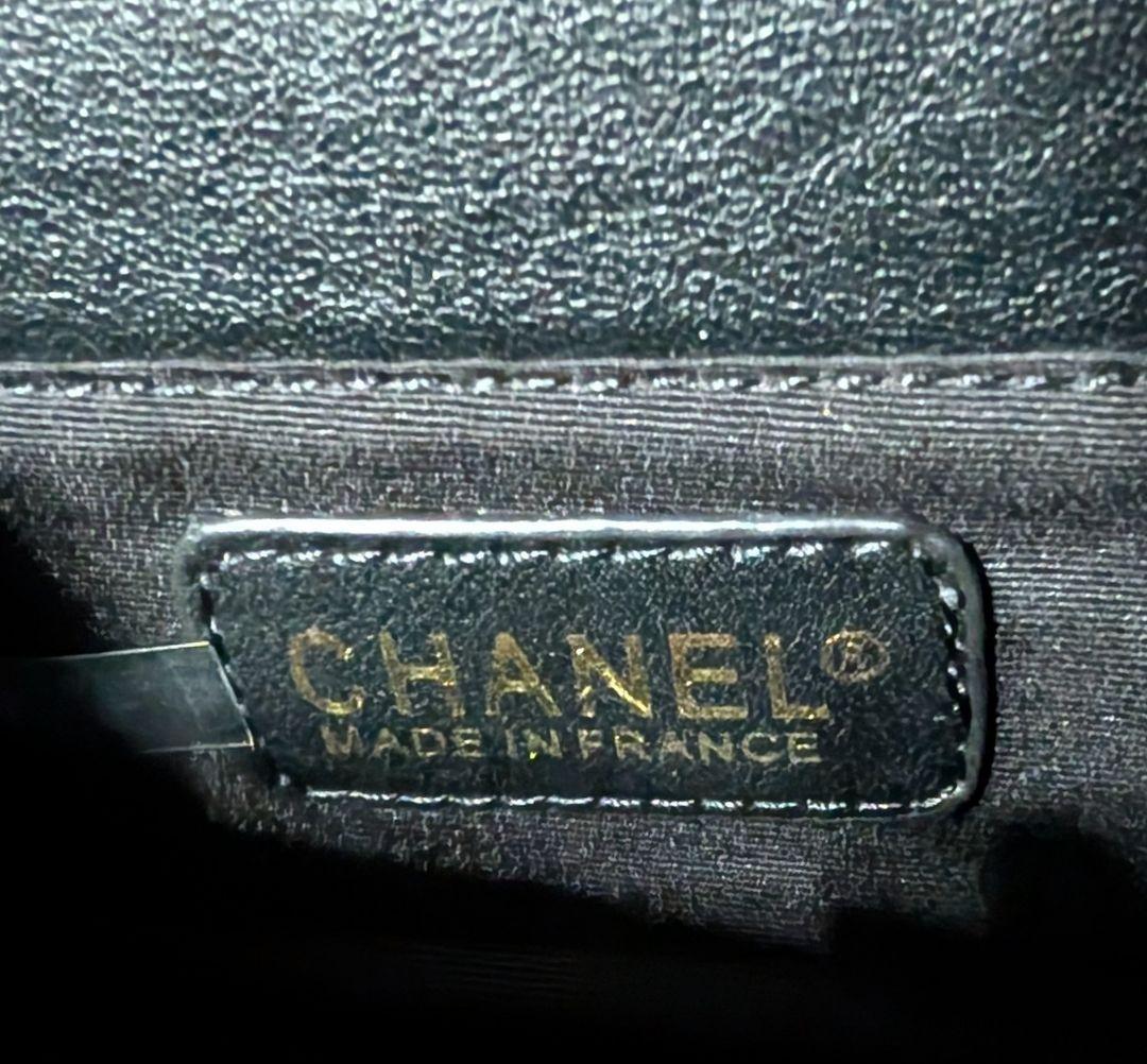 CHANEL ブラックキルティングバッグ❦ミニマトラッセ