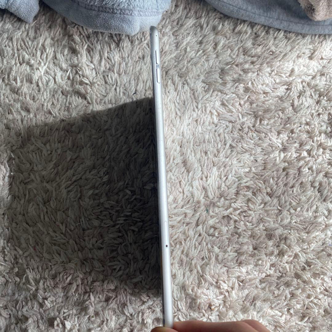 iPad mini4 128GB Wi-Fiモデル 動作確認済み 初期化済み - メルカリ