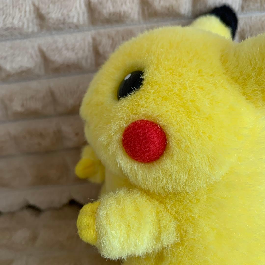 ピカチュウ ぬいぐるみ　初期　TOMY 音が鳴る