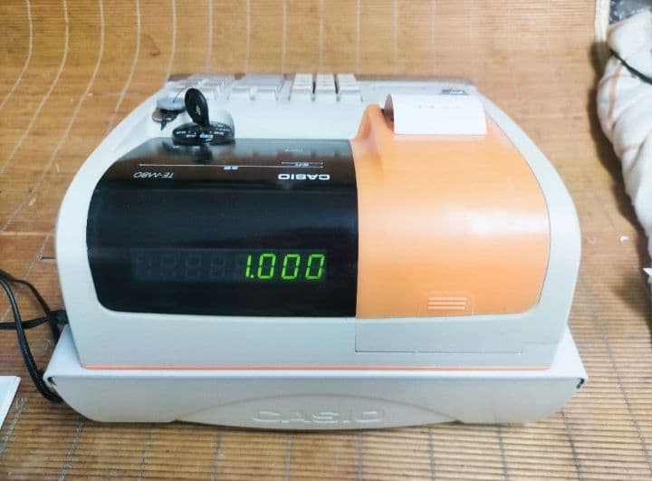 カシオレジスター TE-M80 中古品 人気機種感熱紙 送料無料 001121