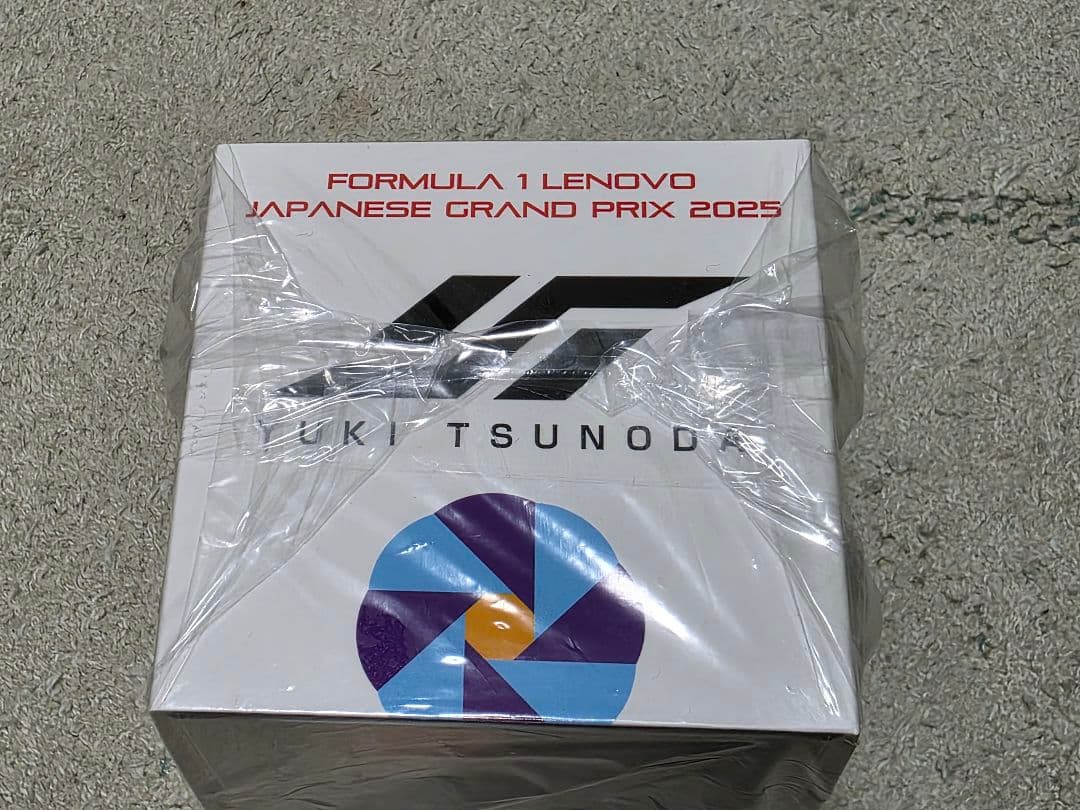 角田裕毅 2025年日本GP ミニヘルメット モデルカーセット