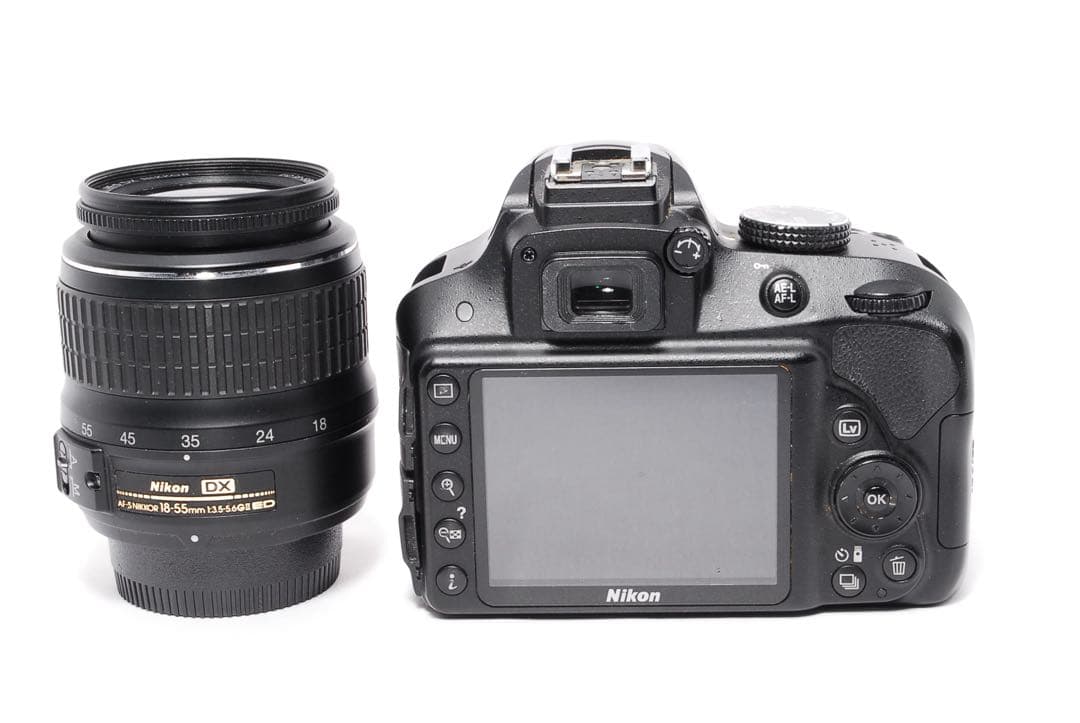 ショット数少なめ◇Nikon D3300◇一眼レフカメラ◇Flash Air付き