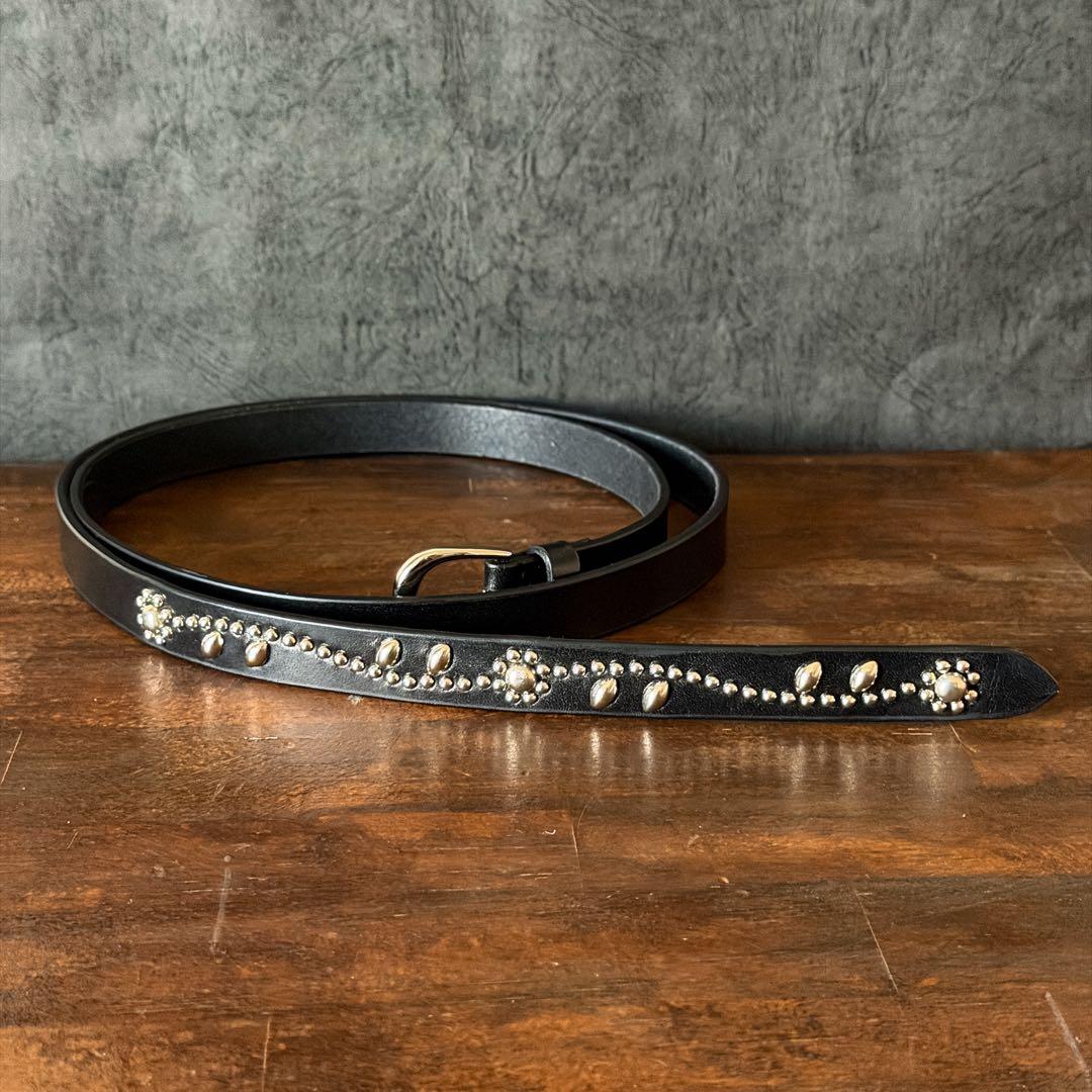 スタッズナローベルトエンドフラワーシルバー18mm32inch130cm HTC ベルト スーパーナロウ フラワースタッズベルト ブラックライン