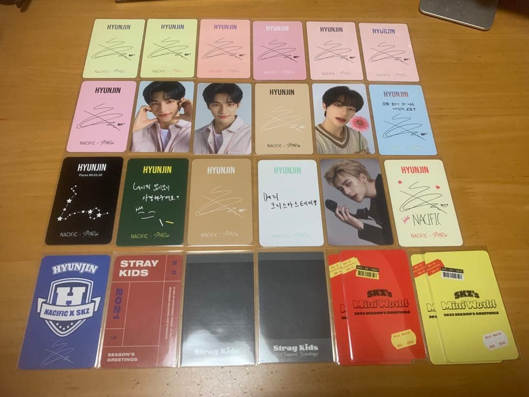 ヒョンジン まとめて売り - メルカリ