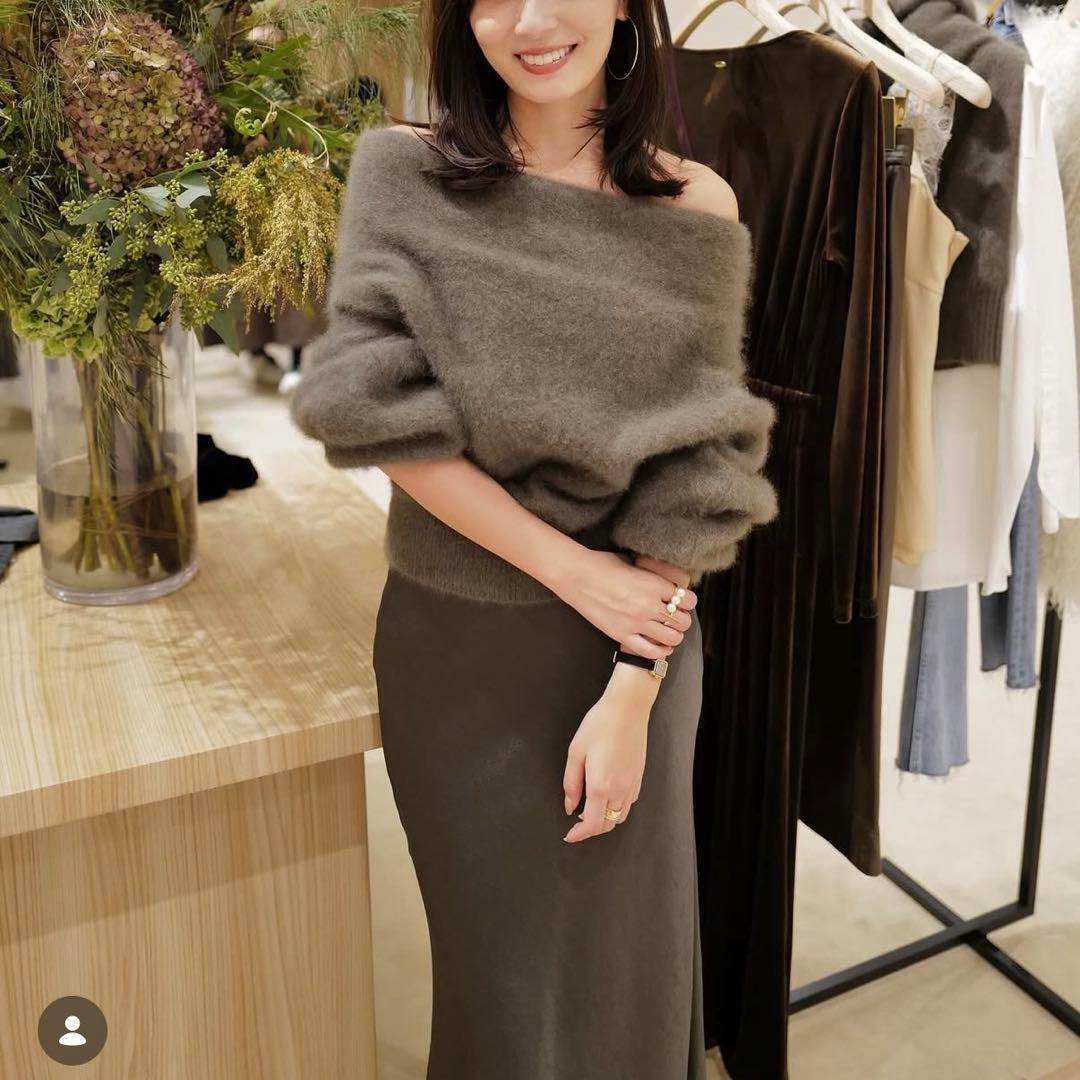 【完売日】anuans/ラクーンフォックスオフショルニットプルオーバー ラクーンフォックスオフショルニットプルオーバー