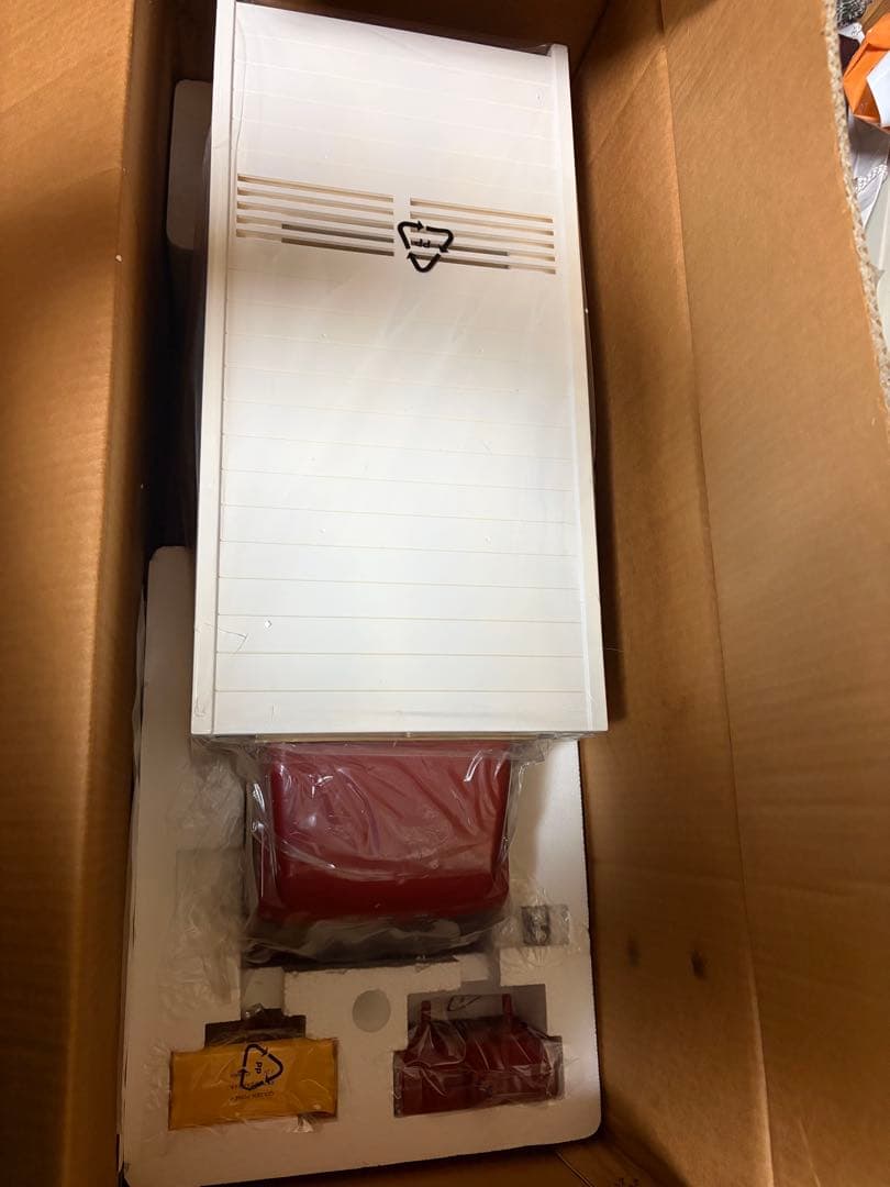 アサヒ　WONDAラジコントラック