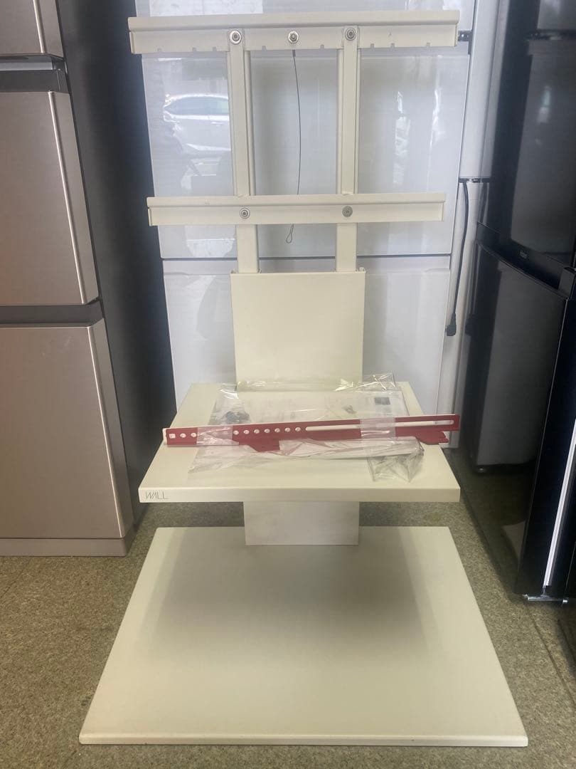 じゆんじゆん　テレビスタンド WALL V2 ロータイプ 棚板付き WALL INTERIOR TVSTAND V2 CASTER