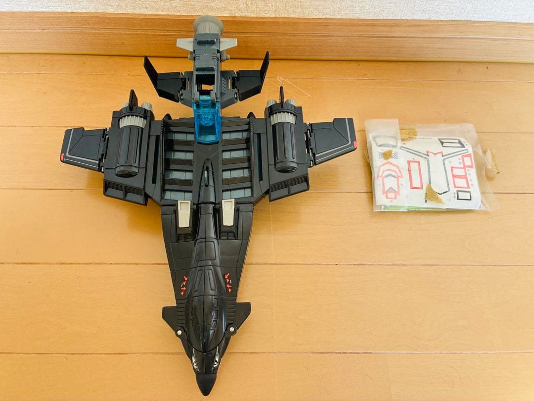 【極美品】TF マシンウォーズ スタースクリーム 箱付 ミサイル未切り