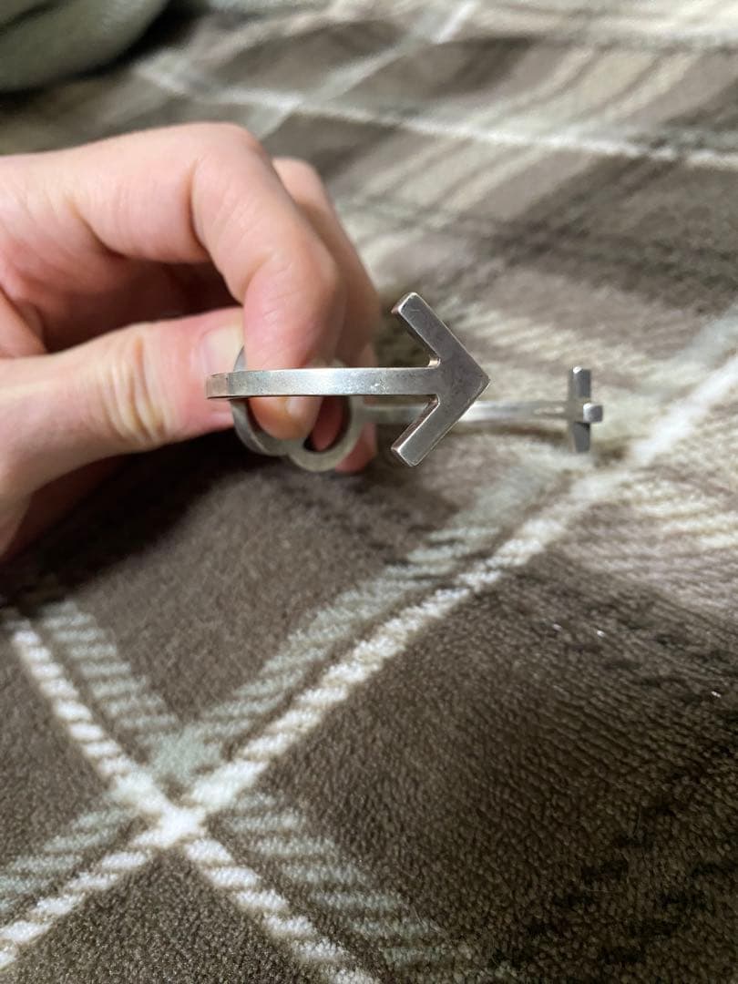 激レアMaison Margielaジェンダーレスバングル - メルカリ