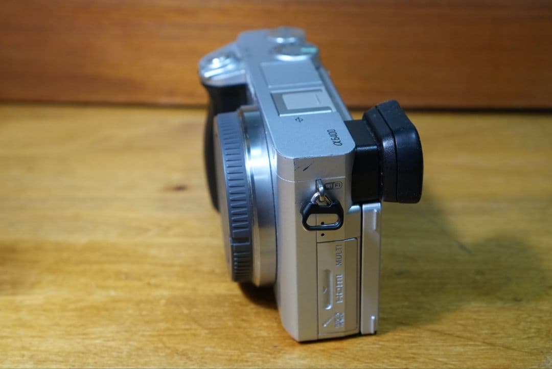 Mabu様専用 SONY ILCE-6400(S) 純正チャージャー、電池x2 - メルカリ