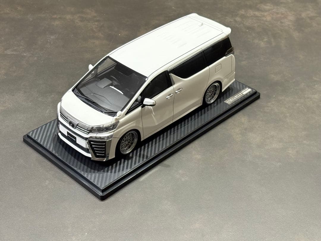 ignition model VELLFIRE ヴェルファイア　1/18