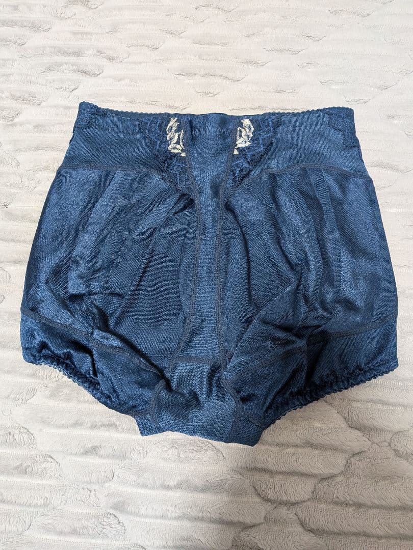 彩*夏様 マルコ 補正下着 リベルディーニュ ショートガードル　M 64