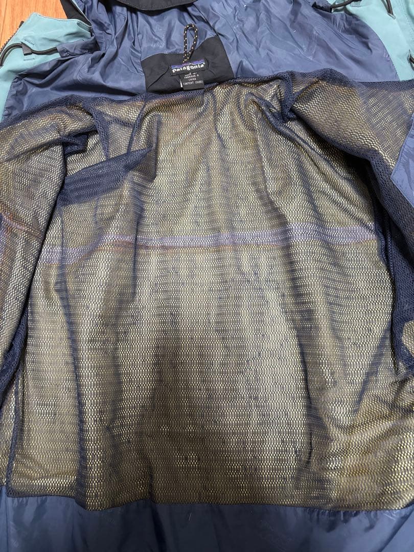 K*い様 パタゴニア ストームジャケット 黒 ブラック 2002年製 - メルカリ