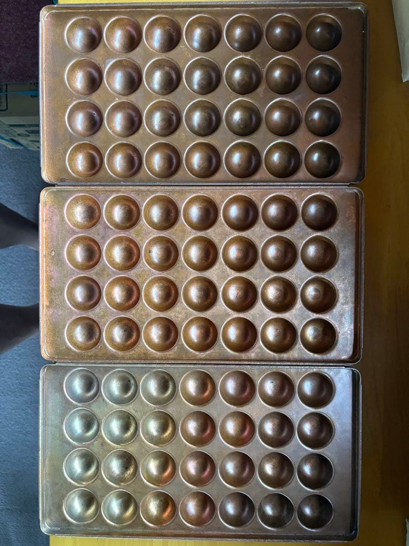 業務用たこ焼き銅板28穴 たこ焼き銅板 28穴（板厚 2.5mm）小玉 銅たこ – エビスヤカナモノテン.COM