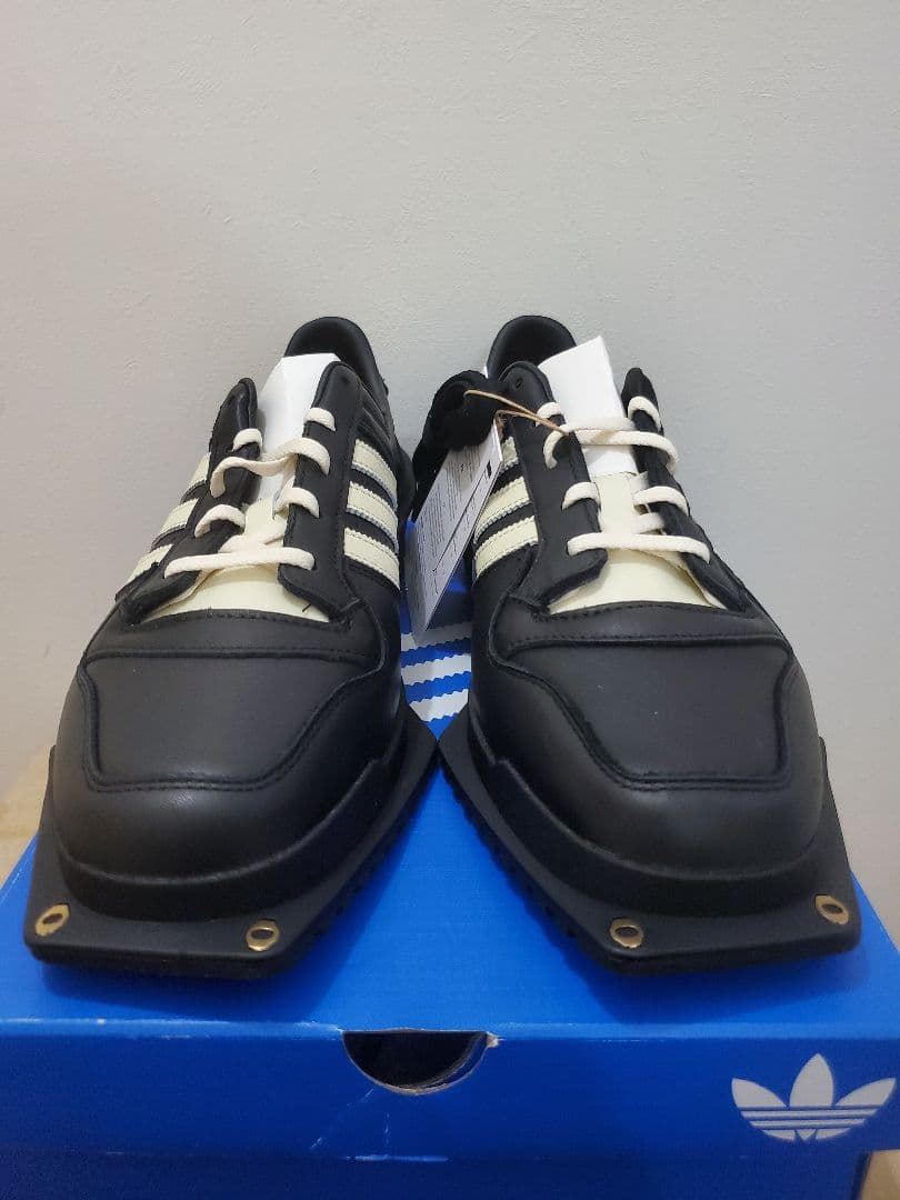 話題！ アディダス フォーラム キュビズム 27.5cm スニーカー