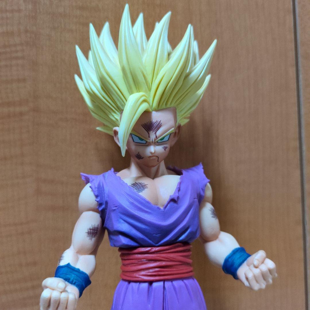 ドラゴンボール孫悟飯フィギュア