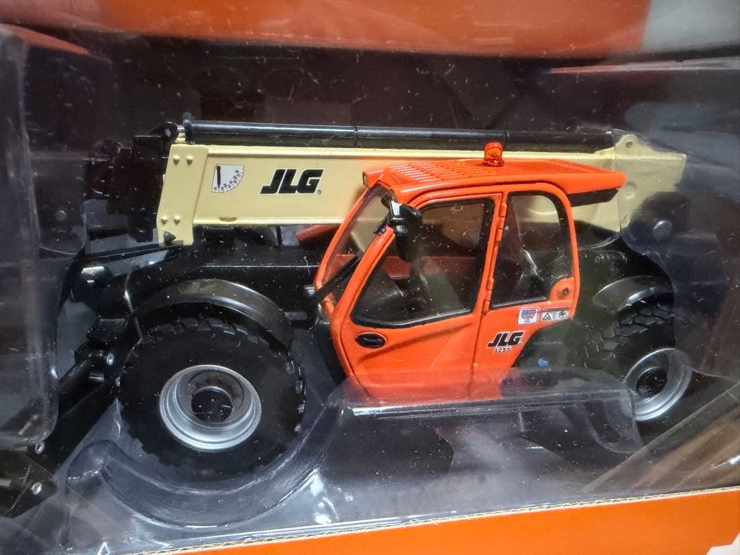 【新品未開封】 JLG 1255 テレハンドラー： 建機 スケールモデル1/32
