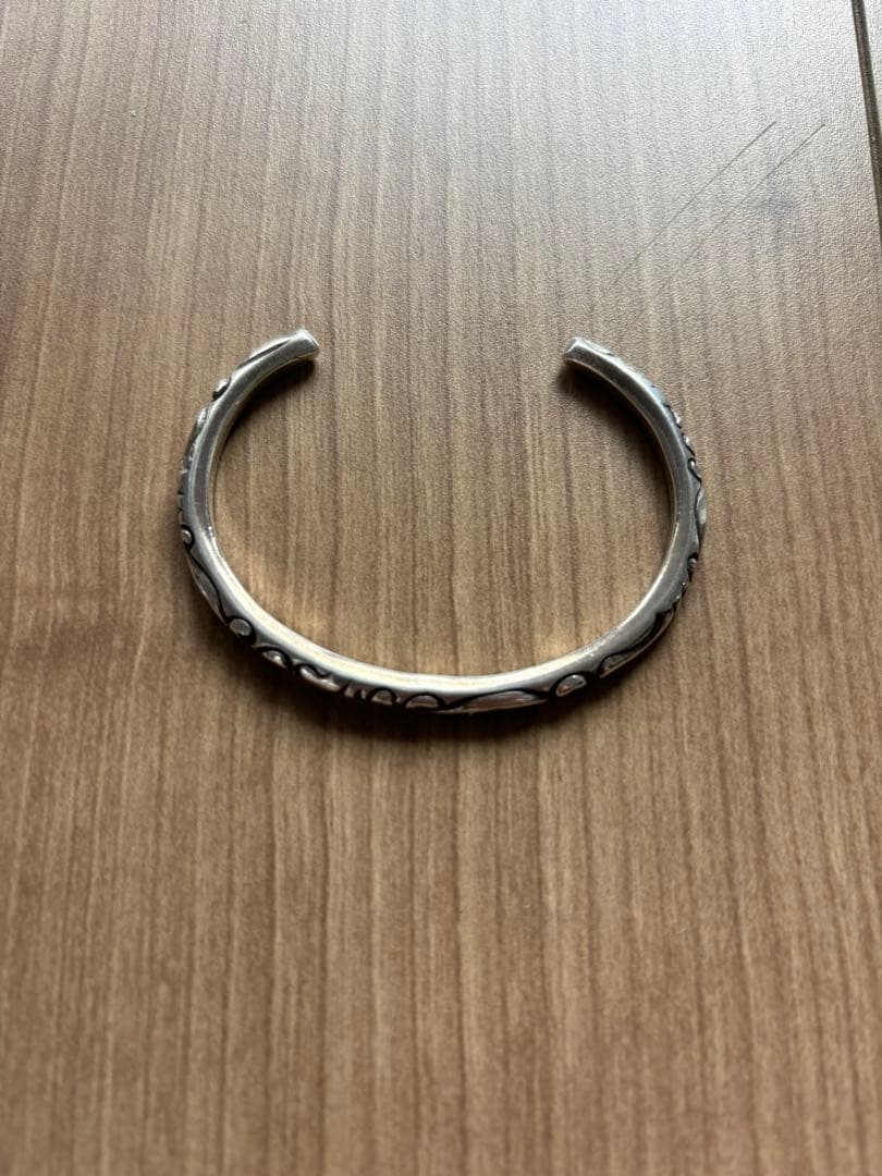 最終値下 CHROME HEARTS スクロールバングル 2 - メルカリ