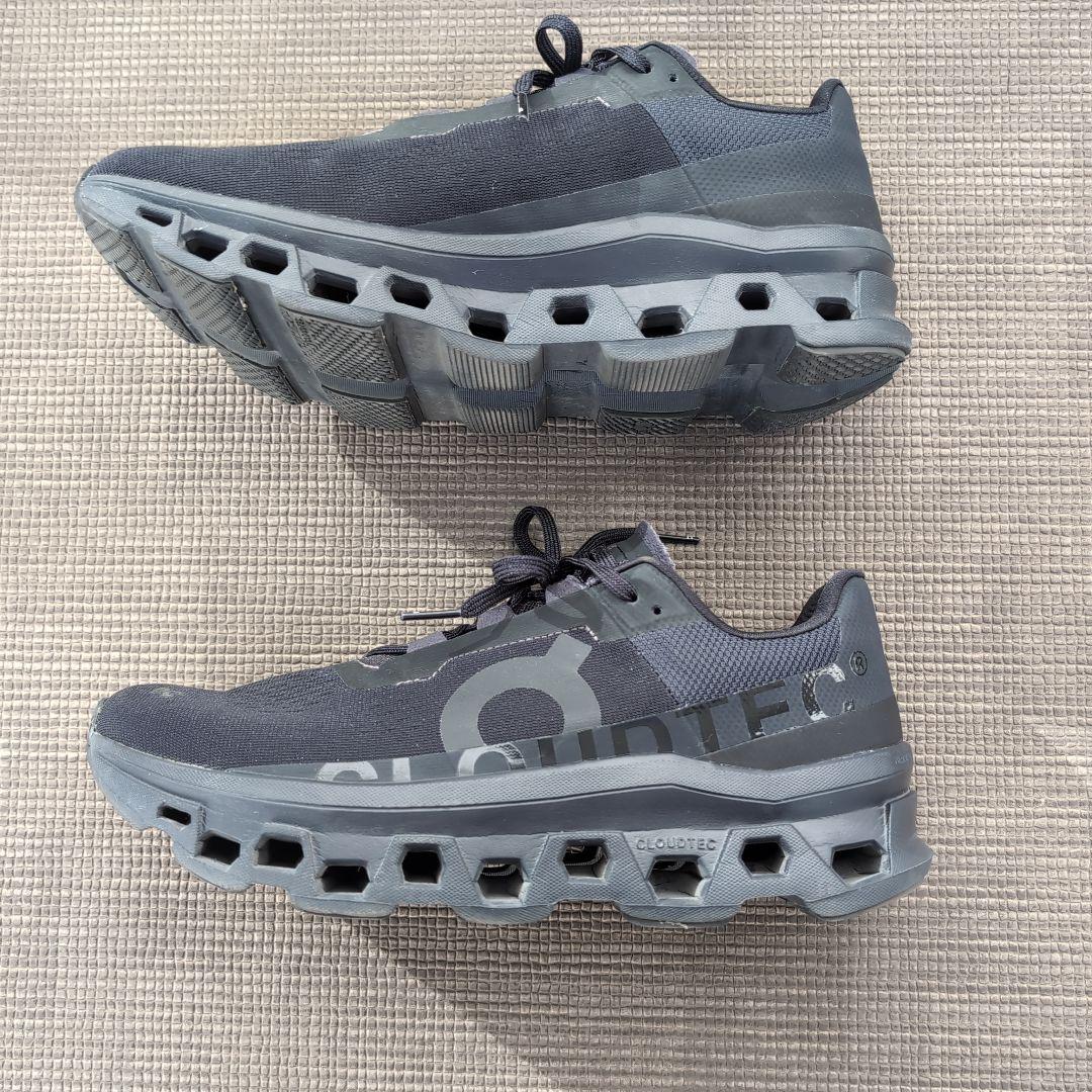 靴 On cloudmonster 28.0cm