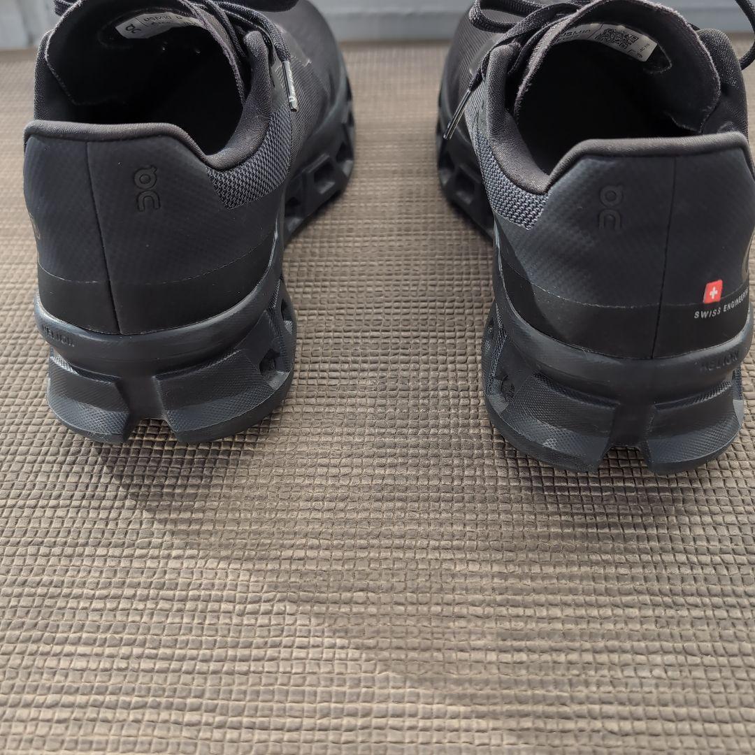 靴 On cloudmonster 28.0cm