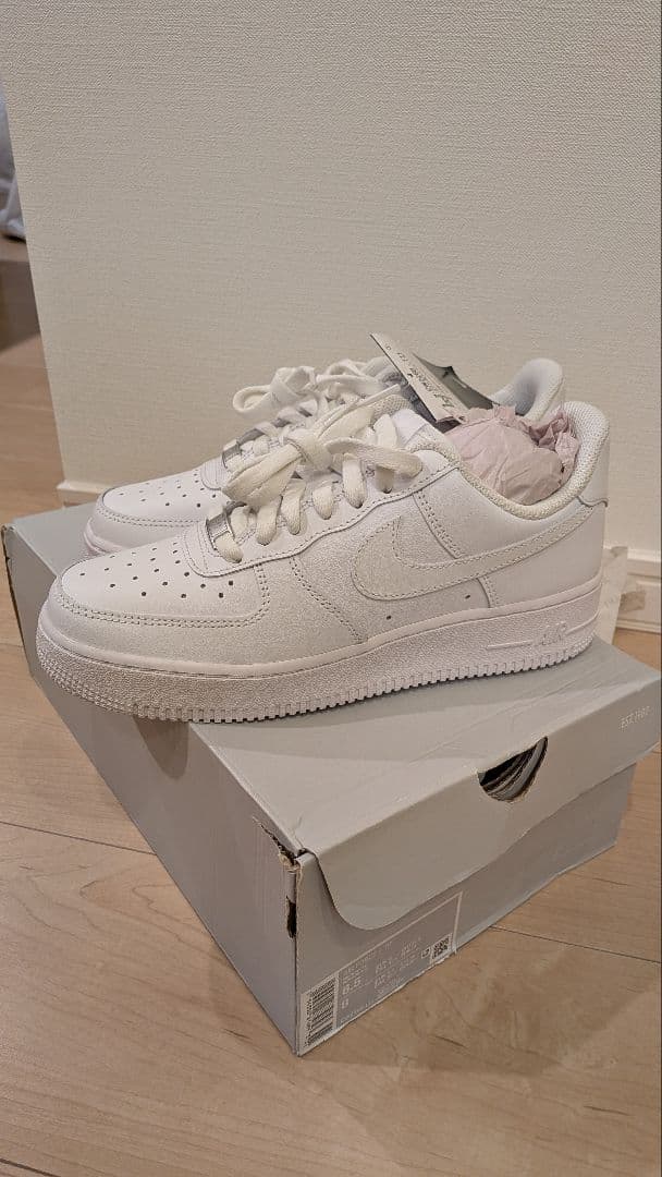 新品　タグ付き　NIKE Airforce 1 24.5cm 白