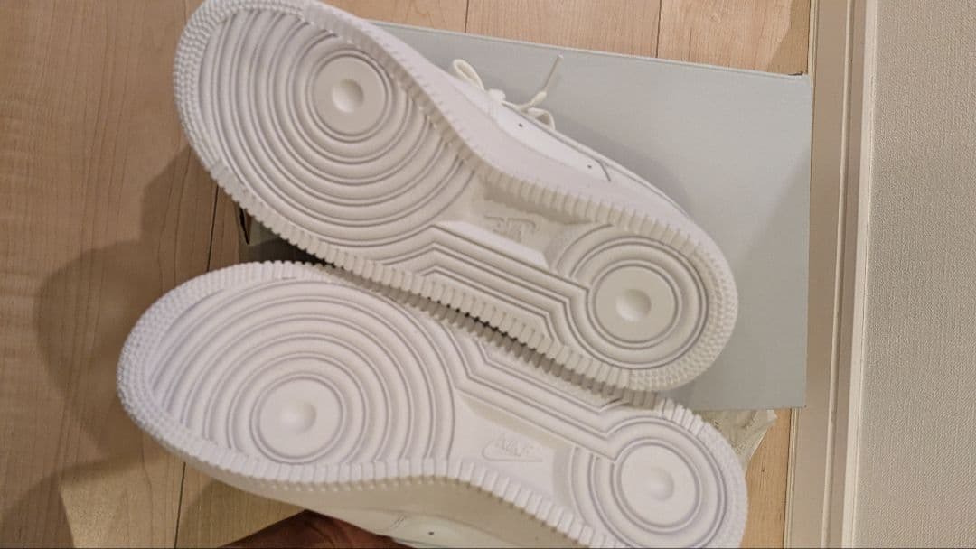 新品　タグ付き　NIKE Airforce 1 24.5cm 白