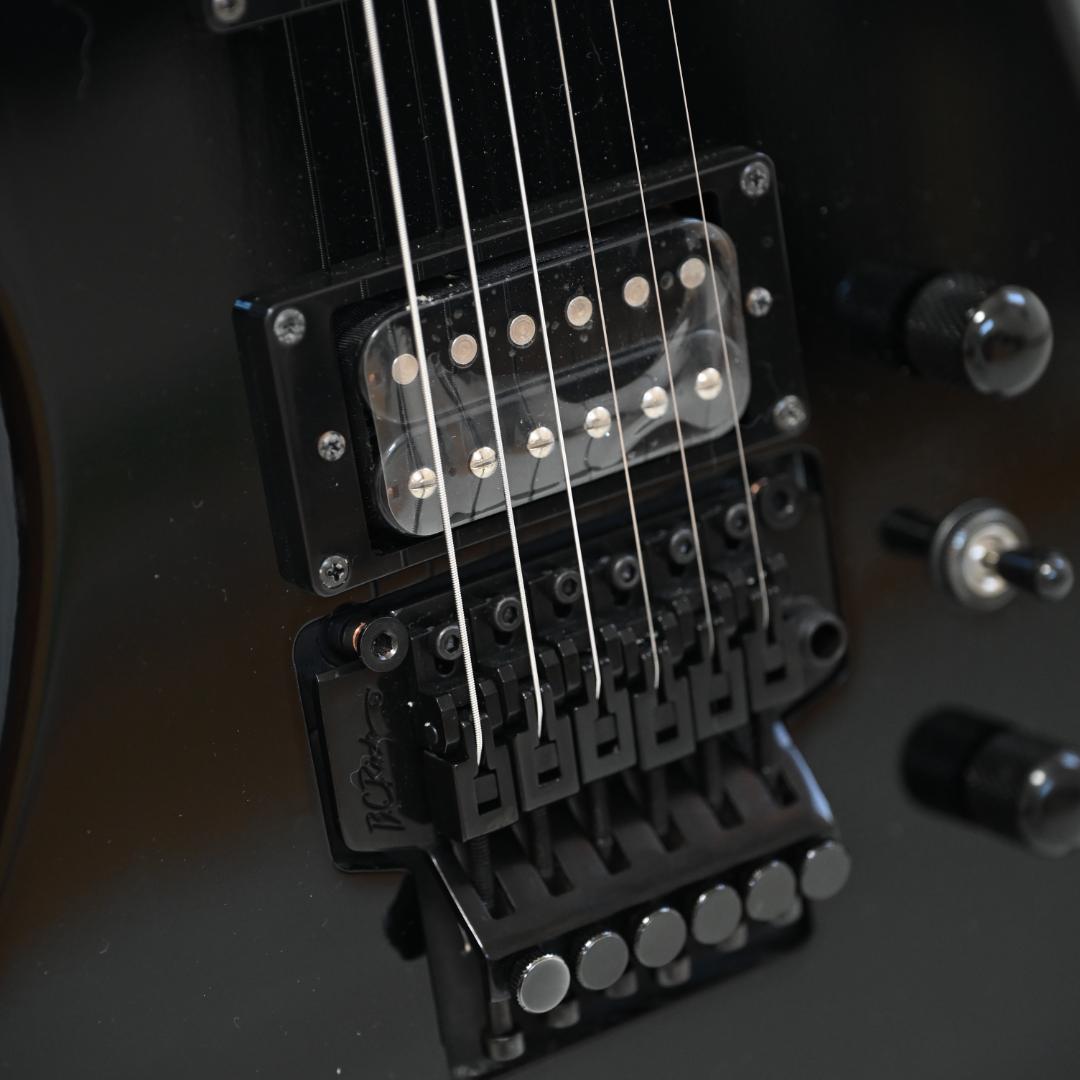 【renrrr】B.C.Rich MK3 ブラック エレキギター G016