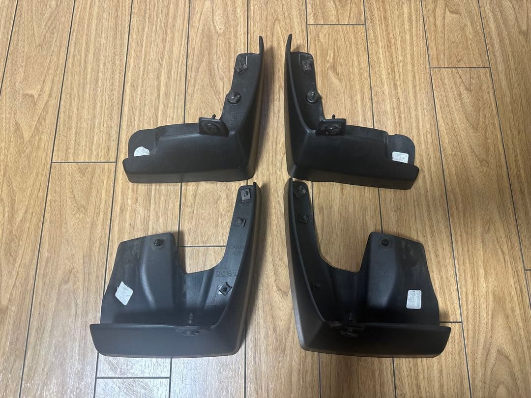 USスバル純正　アウトバック BS9 マッドガード 前後4ピース Amazon | USスバル 純正品 スバル レガシィ アウトバック BS9型 2014