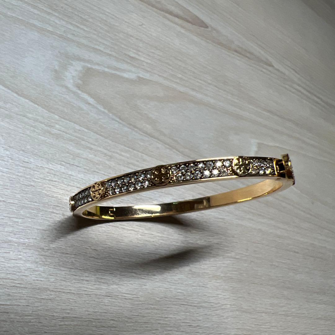 トリーバーチ アイコン パヴェ スタッズ ヒンジブレスレット 5mm