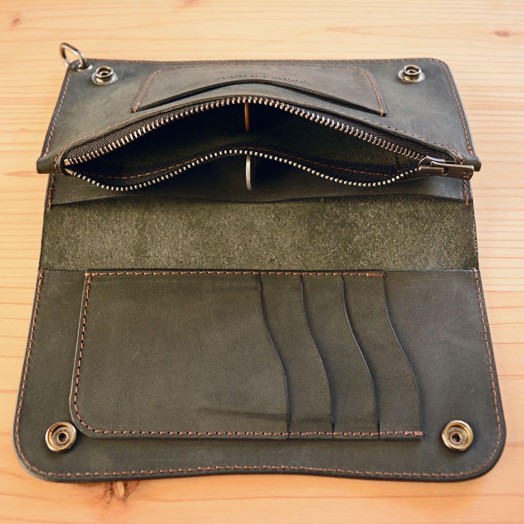 育てる艶革 ロング トラッカーウォレット イタリアンレザー - メルカリ