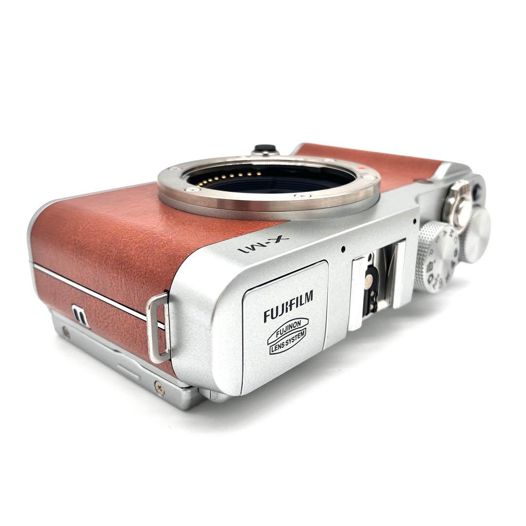 美品 Fujifilm X-M1 16-50mm F3.5-5.6 OIS