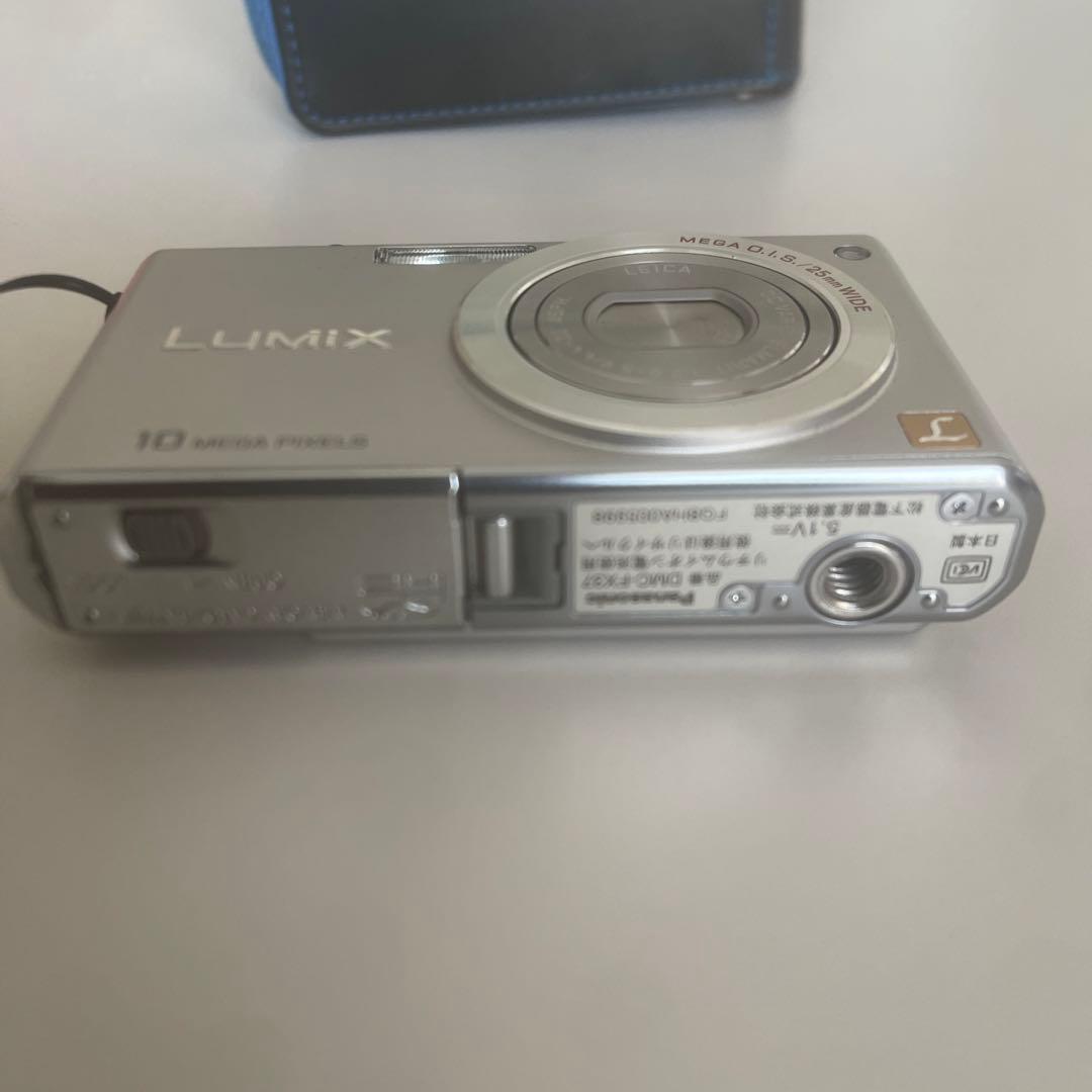 LUMIX コンパクトデジタルカメラ 10メガピクセル - メルカリ