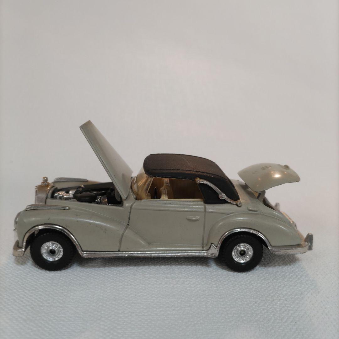 (送料込み)【1/36ダイキャストカー】Corgi メルセデス ベンツ 300S