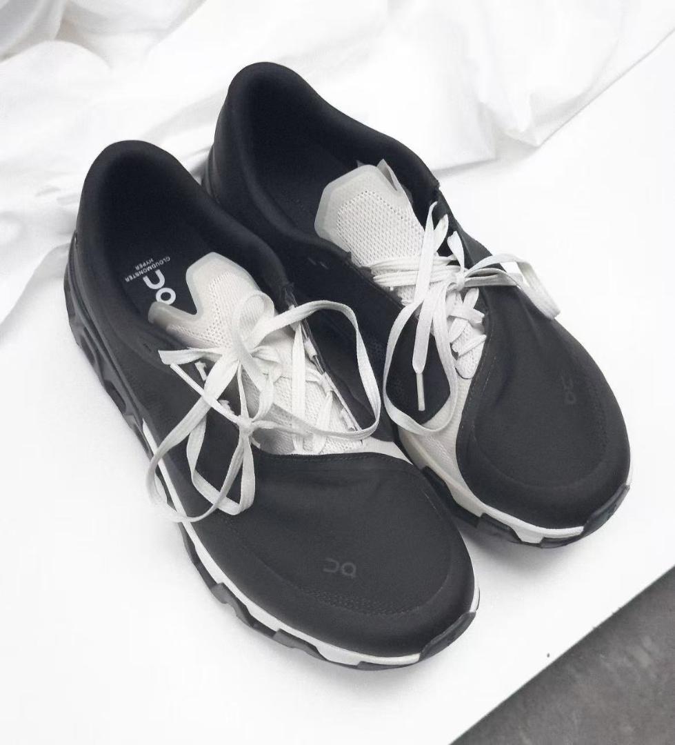 試着のみ PAF×On クラウドモンスターハイパー ブラック 27.5cm