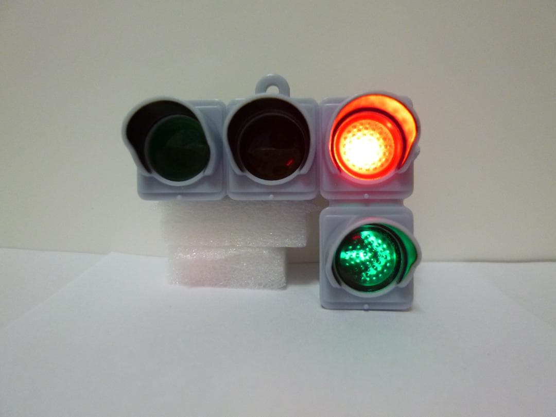 こもも様専用】本物志向改造 信号機ガチャ（右折青色矢印 マニュアル