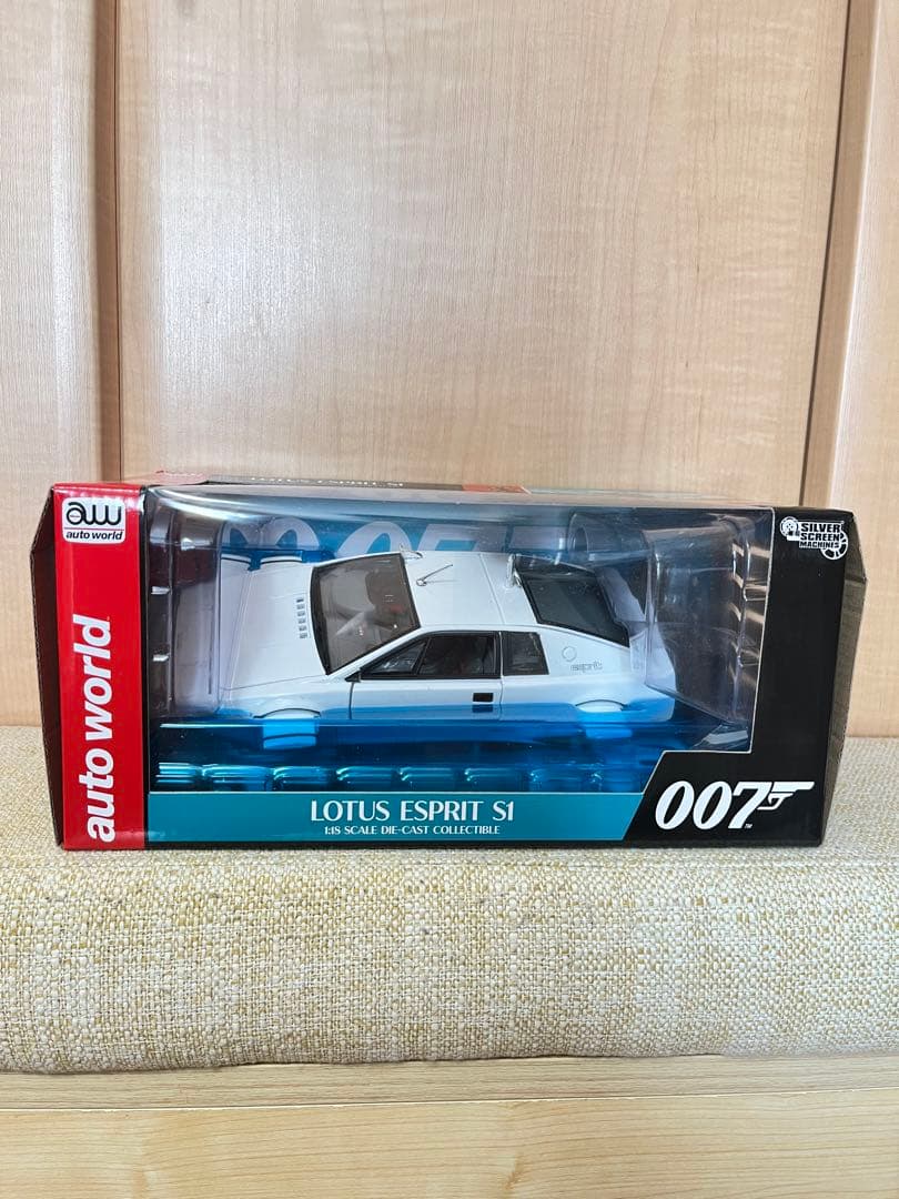 新品未開封　水陸両用変形 Lotus Esprit S1 007ボンドカー