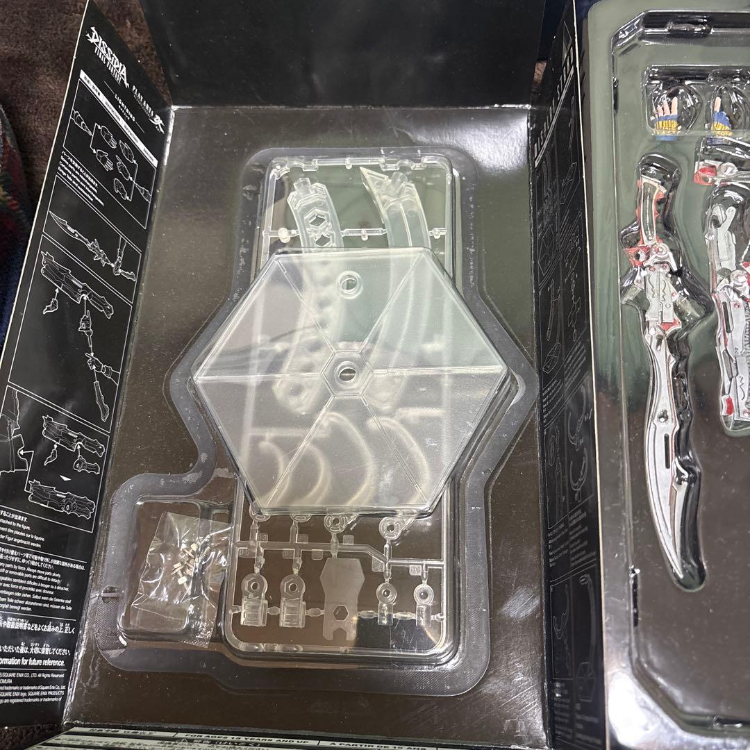 プレイアーツ改 DISSIDIA FINAL FANTASY ライトニング