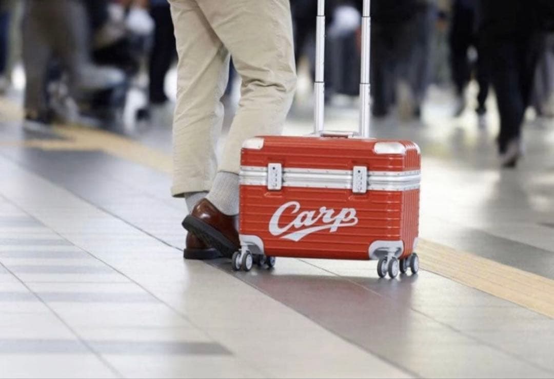 広島東洋カープ Carp 赤 パイロットケース - メルカリ