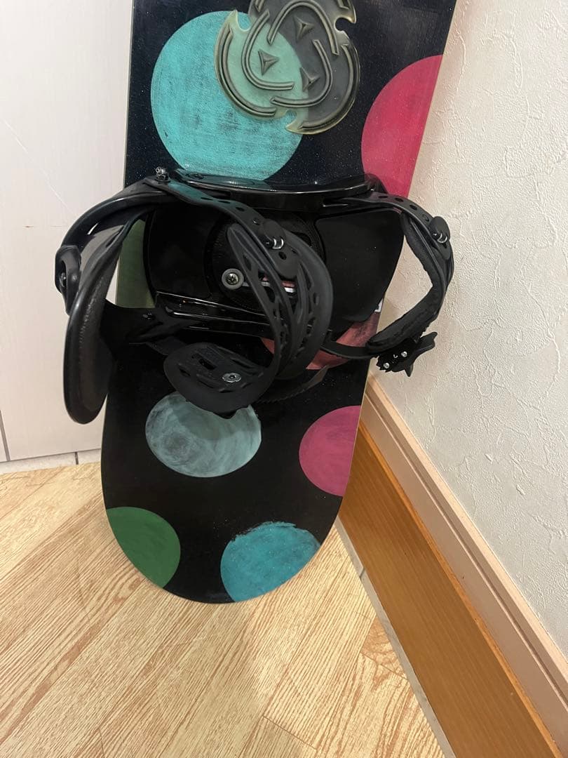 カービング、グラトリ！SALOMON TIARA 138cm 新品バインセット - メルカリ