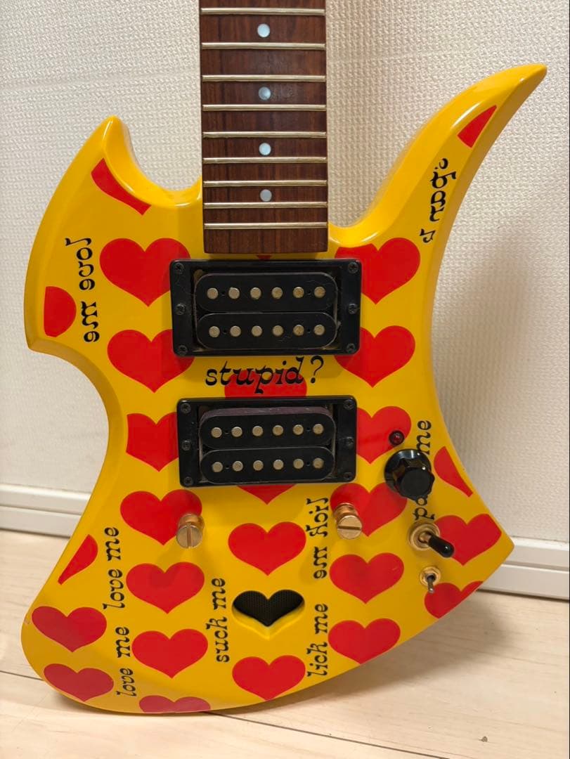 FERNANDES BURNY イエローハートJr hideモデル ミニギター