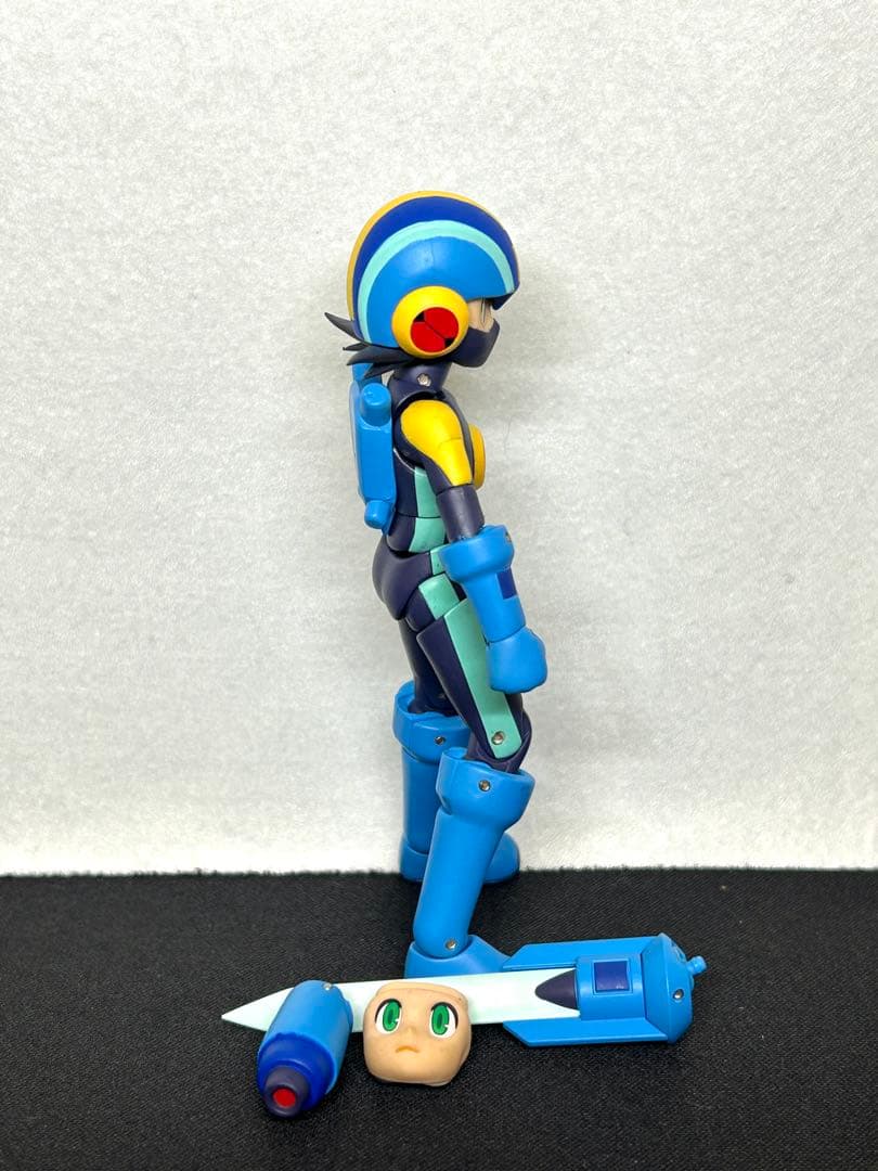 4インチネル ロックマンエグゼ 千値練 フィギュア CAPCOM ROCKMAN