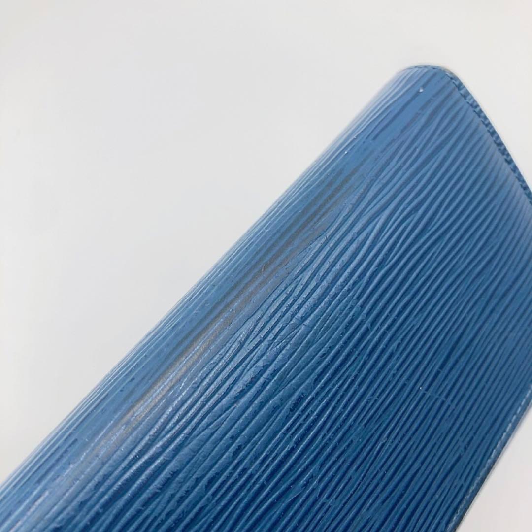 ルイヴィトン M60585 エピ ポルトフォイユ サラ 長財布 ブルー