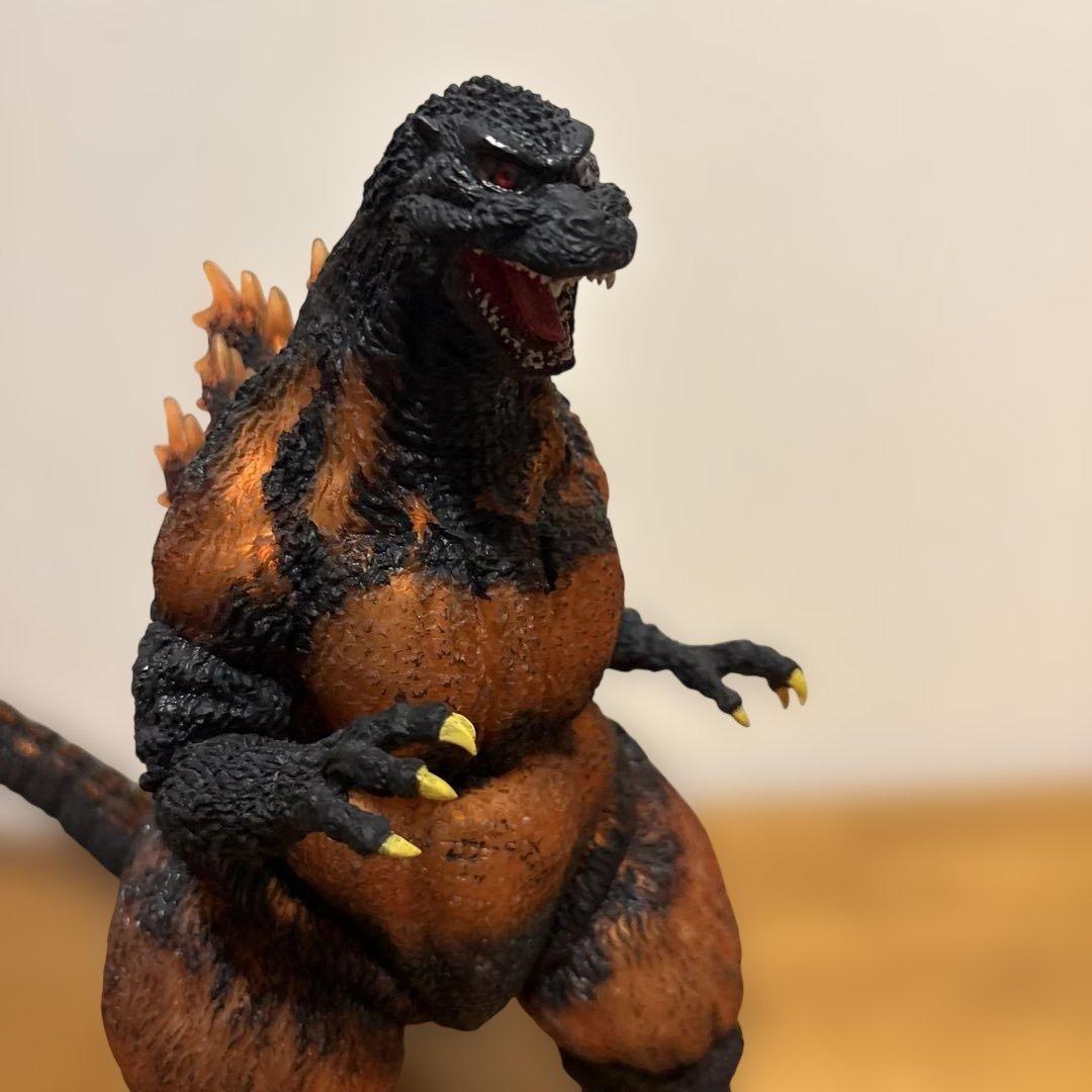 酒井ゆうじ造形コレクション ゴジラ1995 上海上陸 組立キット完成品