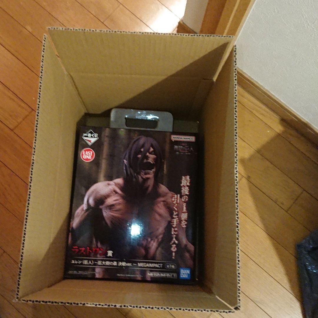 て*ち様 進撃の巨人 一番くじ フィギュア 壁の外の世界 MEGAIMPACT